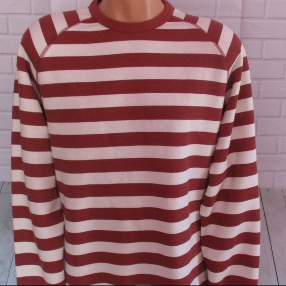 Levi's Other - Levis Sweater Pullover Size LG Long Sleeve